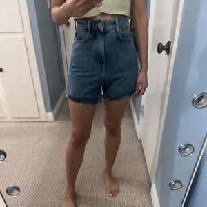 Zara Mom jeans shorts